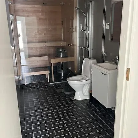 Stylish Spacious In Tuusula * Hyryla